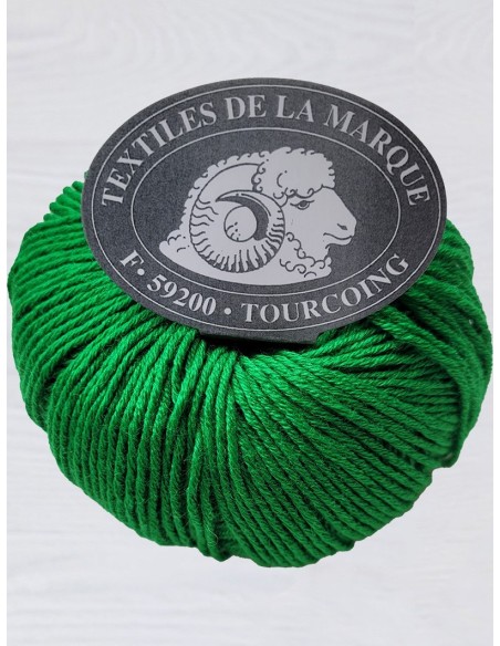 Pelote de fil à tricoter Laine Mélangée  50 % Laine Merinos 50% Acrylique Poids : 50g Longueur : 120m Aiguilles : 3,5-4