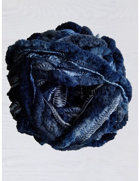 Pelote de fil à tricoter Laine Mélangée  30% Kid Mohair 37% Acrylique 33% Polyamide Poids : 25g Longueur : 238m Aiguilles : 2-2,