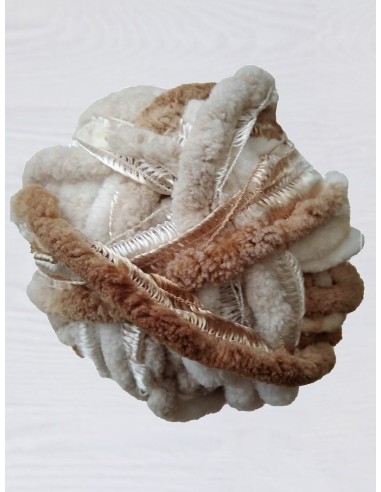 Pelote de fil à tricoter Laine Mélangée  30% Kid Mohair 37% Acrylique 33% Polyamide Poids : 25g Longueur : 238m Aiguilles : 2-2,