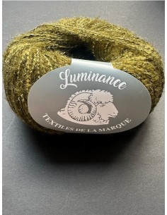 Pelote de fil à tricoter Laine Mélangée 30% Laine 70% Acrylique Poids : 100g Longueur : 300m Aiguilles : 3-4