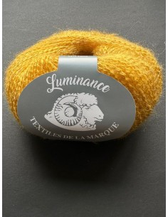 Pelote de fil à tricoter Laine Mélangée 30% Laine 70% Acrylique Poids : 100g Longueur : 300m Aiguilles : 3-4