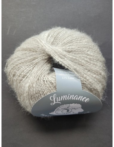 Pelote de fil à tricoter Laine Mélangée 30% Laine 70% Acrylique Poids : 100g Longueur : 300m Aiguilles : 3-4