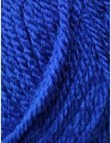 Pelote de fil à tricoter Polyester  100% Polyester Poids : 50g Longueur : 85m Aiguilles : 6
