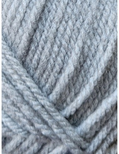 Pelote de fil à tricoter Polyester  100% Polyester Poids : 50g Longueur : 85m Aiguilles : 6