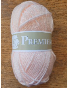 Pelote de fil à tricoter Polyester  100% Polyester Poids : 50g Longueur : 85m Aiguilles : 6
